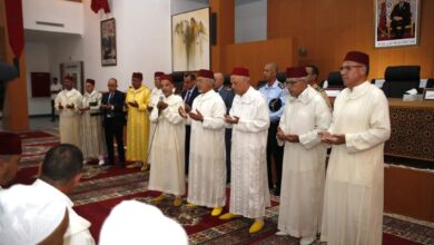 تسليم هبة ملكية لفائدة معوزين وذوي احتياجات خاصة بمناسبة موسم مولاي عبد الله أمغار