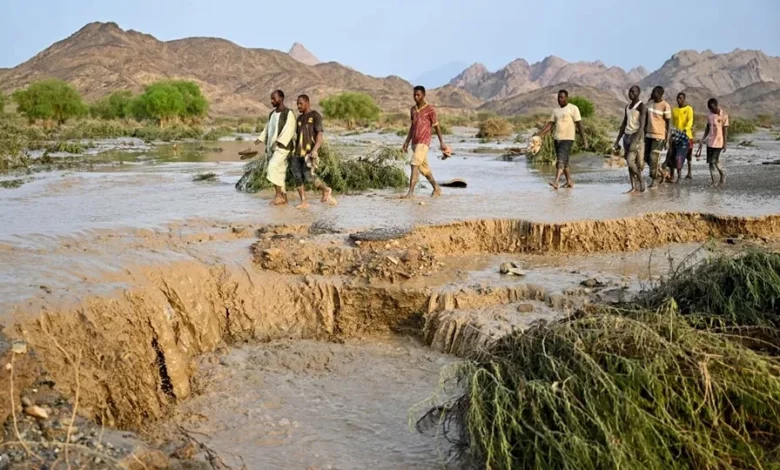 مصرع 30 شخصا غرب السودان بسبب انهيار سد