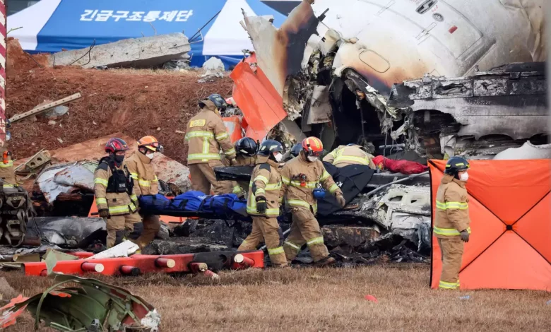 تصاعد حصيلة ضحايا تحطم الطائرة في كوريا الجنوبية إلى 174 قتيلًا