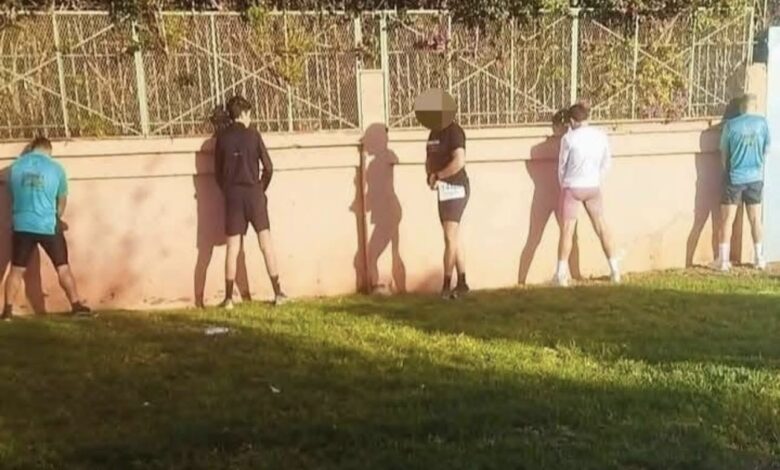 ماراثون مراكش الدولي: عداؤون يتبولون على الجدران بسبب غياب المراحيض