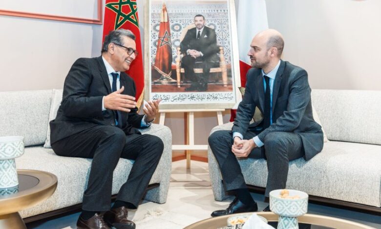 ٔأخنوش يجري مباحثات مع وزير الخارجية الفرنسي في باريس